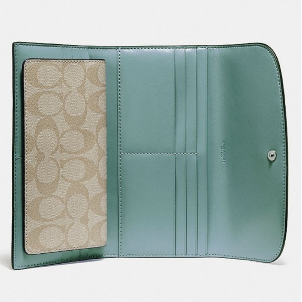 🍒NWT🍒 COACH SIGNATURE CHECKBOOK WALLET - Picture 3 of 7